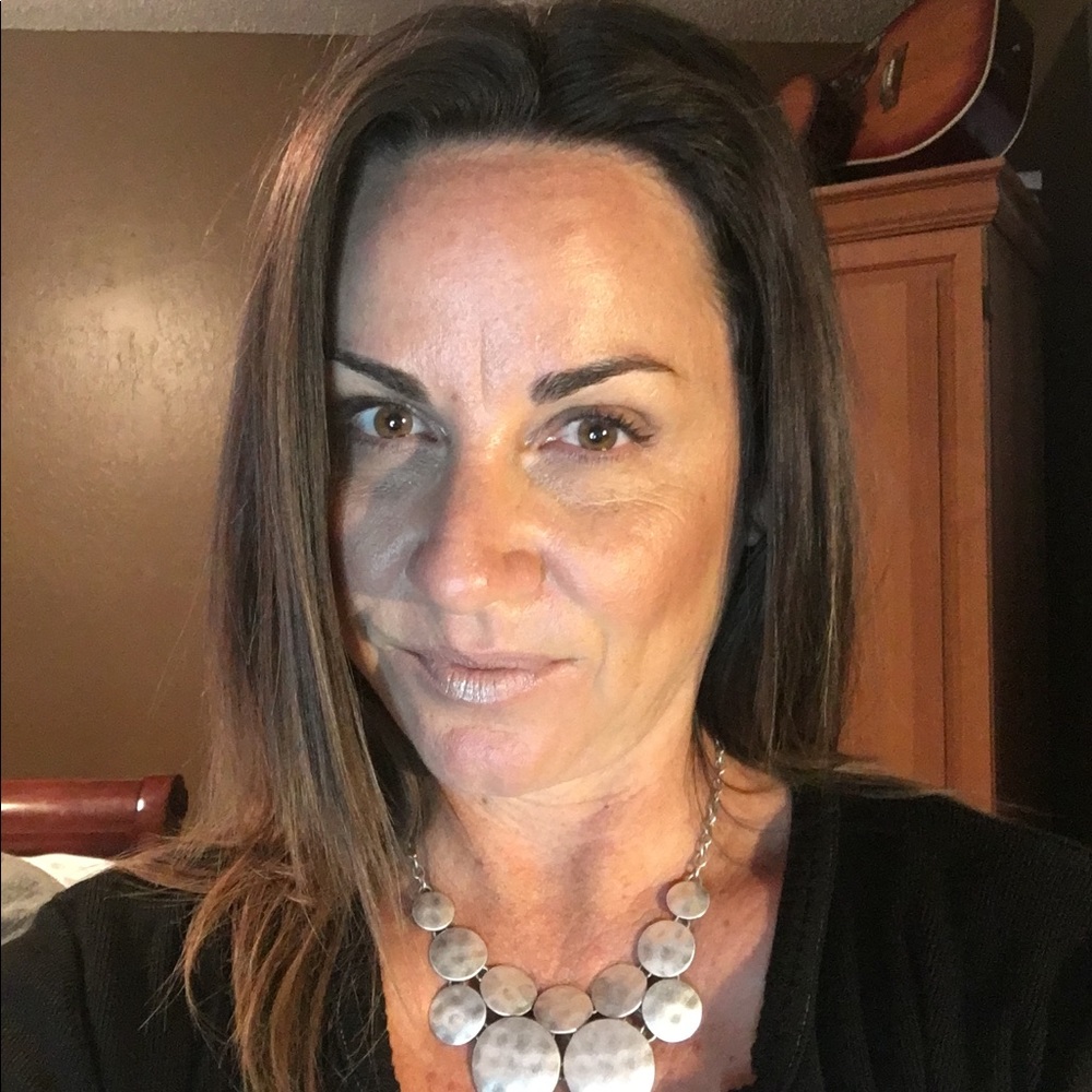 Meet your Posher, Sandra